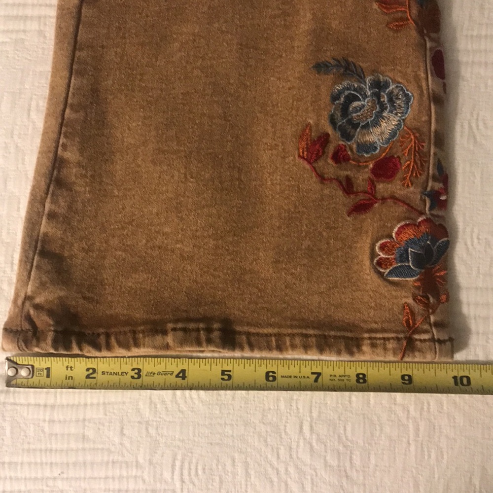 New Flamingals Tan Jeans with Floral Embroidery Western Cowgirl XL - Picture 17 of 17